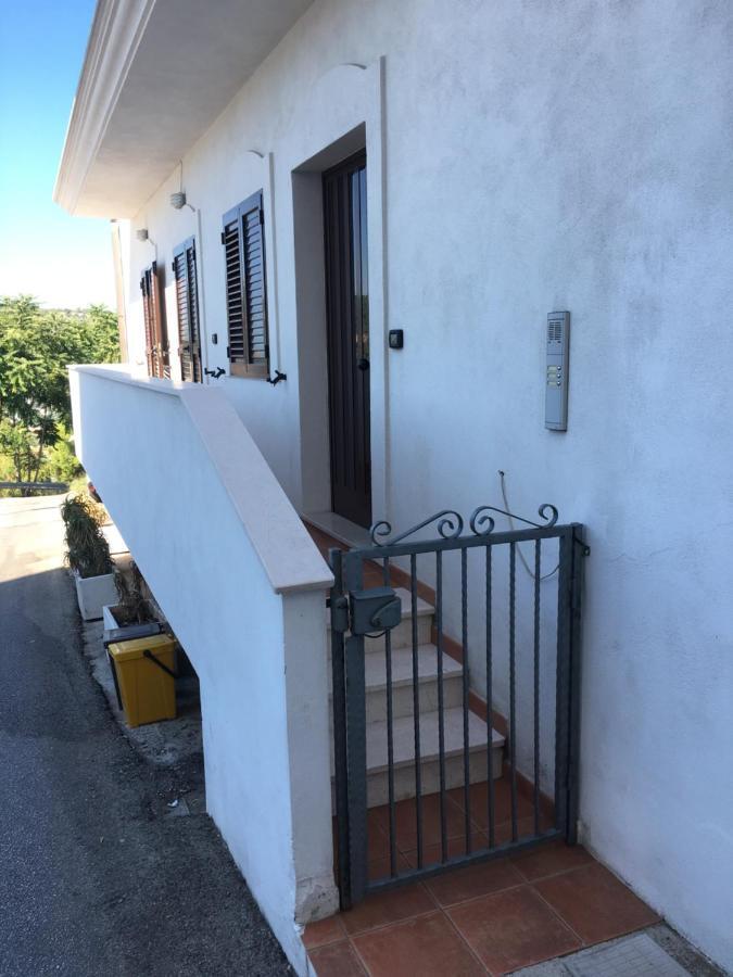 Le Case Di Mimi Peschici Bagian luar foto
